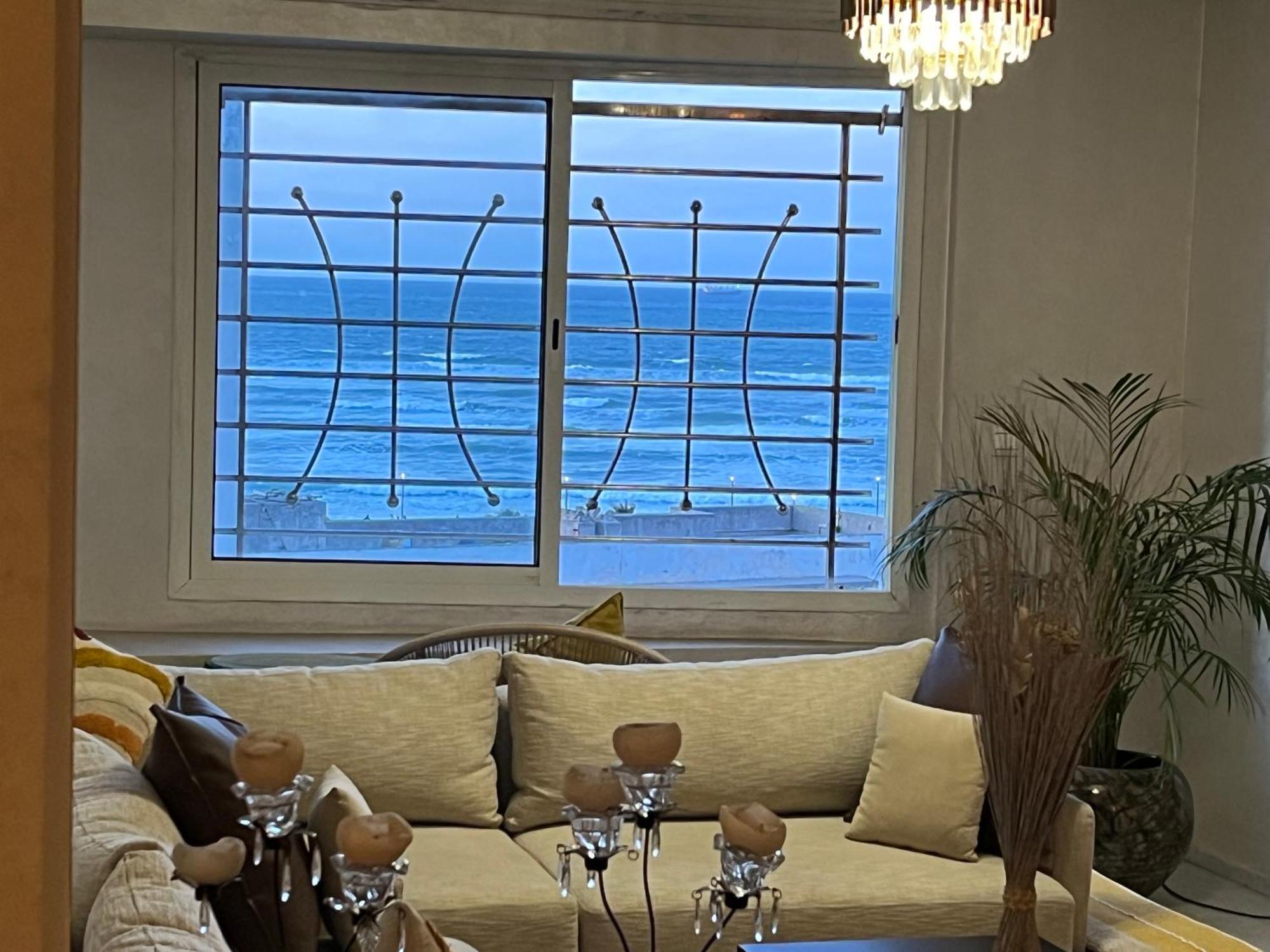 Bel Appartement Avec Une Belle Vue Sur La Grande Mosquee Hassan II Et La Mer Casa Blanca Exterior foto